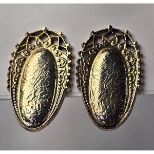 Vintage Gold Tone Filigree Oval Clip On Earrings Patent 2733491 Mid Century